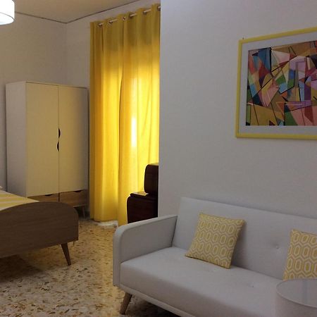 Smart B&B Salerno Ngoại thất bức ảnh