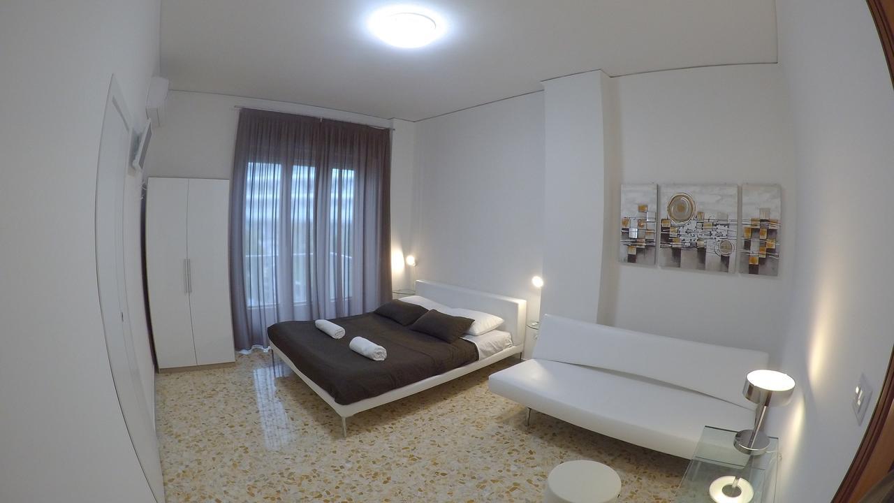 Smart B&B Salerno Ngoại thất bức ảnh